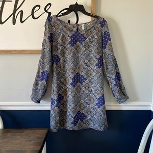 Mind Code Open Sleeve Back Button Dress Medium